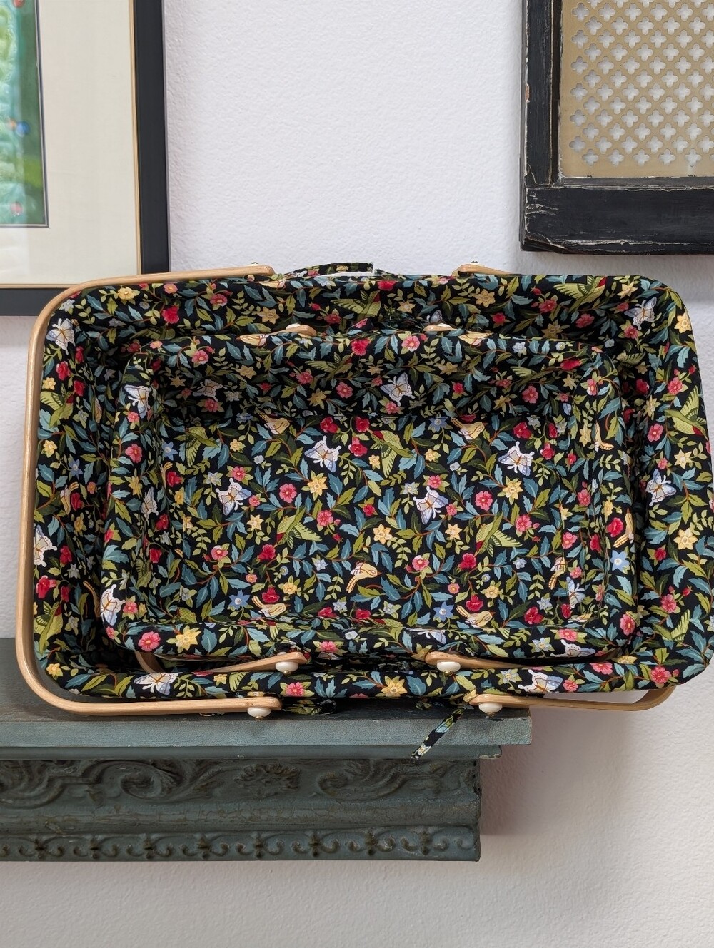 2 Vtg Claire Murray Gathering Baskets 9x14 12x18 w Liners Nantucket Style Floral